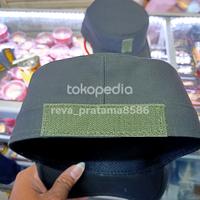 Gambar topi pet pdh komando + pangkat letda logam dari Pramesti ajeng undefined 3 Tokopedia