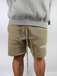 Gambar Fear of God Essentials Sweat Shorts - Oak 100% Original - XS dari PERFECTPAIR undefined 2 Tokopedia