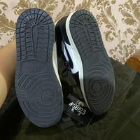 Gambar N*ke Jordan preloved second dari Secondbranded123 undefined 4 Tokopedia