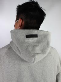 Gambar FOG Fear of God 1977 Dark Oatmeal Hoodie 100% Original - XS dari PERFECTPAIR undefined 2 Tokopedia