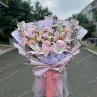 Gambar bouquet lily rose fresh flower bunga segar buket wisuda anniversary dari Bloom Flourish Supplier undefined 3 Tokopedia