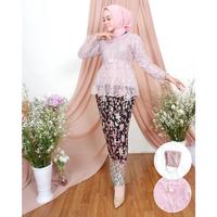 Gambar New set kebaya CANTIKA/kebaya tille modern/kebaya - dusty, L dari towosolshop undefined 4 Tokopedia