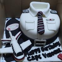 Gambar fondant birthday cake dari Delis Cake undefined 1 Tokopedia