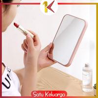 Gambar SK-K89 Kaca Rias Make Up Beauty Mirror Cermin Lipat Persegi Portable - CREAM  dari Satukeluarga undefined 4 Tokopedia