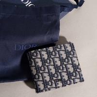 Gambar CHRISTIAN DIOR OBLIQUE BIFOLD WALLET IN NAVY BLUE dari rr.authentic undefined 4 Tokopedia