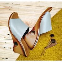 Gambar Sandal wanita Wedges kulit asli sandal Garut papirut kekinian - request warna, 36 dari Amanah leatherr undefined 1 Tokopedia