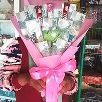 Gambar Buket Uang Medium Mix Snack dari Afyart0103 undefined 2 Tokopedia