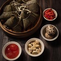 Gambar Bacang Bakcang Beras Nasi Ketan Pork Babi B2 Spesial (NON-HALAL) - Beras Pork dari Butter Sweety undefined 4 Tokopedia