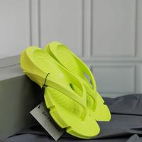 Gambar B flip neon sendal jepit cowok pria - Putih, 42 dari Howiee undefined 1 Tokopedia