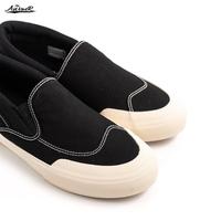 Gambar SEPATU PATROBAS "CLOUD SLIP ON BW" THE ANSWER BANJARMASIN - 41 dari THE ANSWER BANJARMASIN undefined 1 Tokopedia