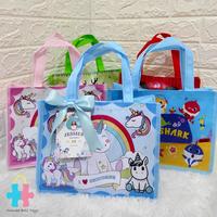 Gambar Goodie Bag Karakter Tas Souvenir Ulang Tahun Tas Spunbond dari Noonaa Bali Toys undefined 1 Tokopedia