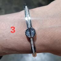 Gambar Gelang Besi Putih Asli Ternate Geser ke kiri untuk gambar lainnya dari Pemburu Dollar$ undefined 3 Tokopedia