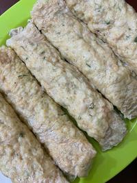 Gambar Hekeng Babi Udang Premium Homemade Enak Asli Pontianak dari Bhinneka Kitchen undefined 3 Tokopedia
