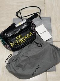 Gambar Balenciaga "gravity" bumbag black original dari SFS SNEAKERS29 undefined 1 Tokopedia