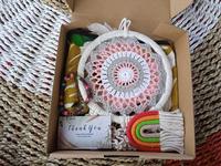 Gambar Hampers /Gift Box Dream Catcher Rajut 17cm Hadiah Hiasan Handmade Bali - DC Putih 02 dari Sukawati Mesari undefined 4 Tokopedia