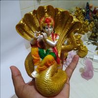 Gambar Patung pajangan dekorasi dewa krisna duduk di atas ular patung krisna dari putrigayatriartshop undefined 3 Tokopedia