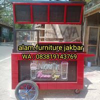 Gambar gerobak minuman/ gerobak jati belanda/ gerobak takoyaki dari alamfurniture undefined 1 Tokopedia