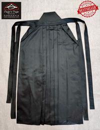 Gambar Hakama aikido hitam standard bela diri Jepang dari Dojo's Dojo undefined 1 Tokopedia