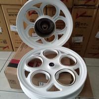 Gambar VELG ROSSI VENOM ONYX HONDA NEW VARIO 150 LUBANG 5 UK 185/215-14 P dari HYT Motor Sports undefined 3 Tokopedia