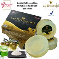 Gambar Le Emerald Giza Beauty Sabun Collagen Mencerahkan dan Memutihkan Wajah dari AymanShop85 undefined 5 Tokopedia