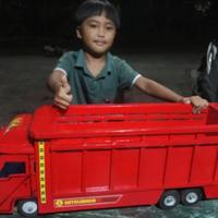 Gambar SUPER BESAR Truk Oleng Mobilan kayu miniatur truck dari toko'lancar undefined 1 Tokopedia