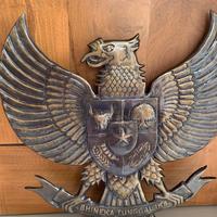 Gambar Lambang Garuda Pancasila Alumunium Hiasan dinding 50cm × 50 cm Antik dari DM Brass undefined 4 Tokopedia