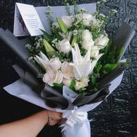Gambar bunga buket/bunga fresh/bunga kado wisuda/kado anniversary/dan lainnya dari Anjani florist_NEW undefined 1 Tokopedia