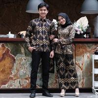Gambar Batik Couple Kebaya Brokat Atasan Wanita Modern Baju Lamaran Tunangan - Couple Kintana dari Batik Gong undefined 1 Tokopedia