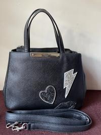 Gambar Guess original store preloved dari Kichanbg undefined 1 Tokopedia