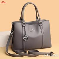 Gambar promo tas selempang wanita chl02 branded lokal - Merah dari chaliz shop undefined 4 Tokopedia