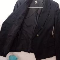 Gambar ANA CAPRI -Thrift/Prelove Blazer Hitam Branded (Like New/No Defect) dari Dorothy.Shop undefined 2 Tokopedia