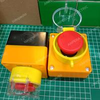 Gambar EMERGENCY STOP KOMPLIT BOX & COVER PROTECTION TOMBOL DARURAT 1NC dari ANPERA TRIELECTRIC undefined 3 Tokopedia