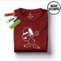 Gambar Kaos Pria Snoopy Dog Atasan Logo Lengan Pendek Oblong Distro Cowok COD - marun, M dari acellcollection undefined 4 Tokopedia