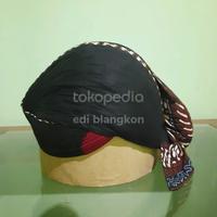 Gambar Blangkon jogja sidangan merah senopaten dari edi blangkon undefined 3 Tokopedia