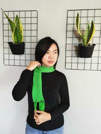 Gambar Syal Rajut Murah Fashion Keren - Hitam dari Okechuku undefined 1 Tokopedia