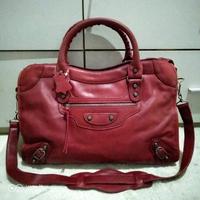 Gambar tas cantik 38*26 second preloved dari Salamah Bugisindo Wisata undefined 1 Tokopedia