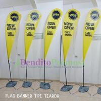 Gambar Flag Banner 3m | Beach Flag | Flying Banner | T Banner - flag pole - FEATHER, 1 SISI CETAK dari Bendito Promosi undefined 4 Tokopedia