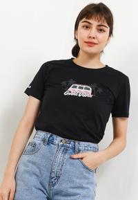 Gambar FILA Kaos Wanita Vizcha - Black - M dari FILA Official Store undefined 1 Tokopedia