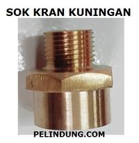 Gambar Sok Kran Kuningan 1/2 x 5/8 inch Vlok Sok Sambungan Socket Keran dari Alat Teknik Agnes Citra undefined 1 Tokopedia