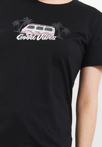 Gambar FILA Kaos Wanita Vizcha - Black - M dari FILA Official Store undefined 3 Tokopedia