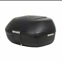Gambar Box Shad Motor Box Shad SH 42 Top Box Shad dari Hero motorsport undefined 2 Tokopedia