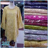 Gambar TUNIK BRUKAT PAYET dari DAMARISA undefined 2 Tokopedia