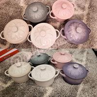 Gambar Le creuset original mini cocotte 10cm (motif, bahan Stoneware) - Flower White dari Celiebox undefined 3 Tokopedia