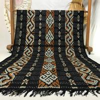 Gambar Kain Tenun Blangket Motif Toraja dari Ikat Ethnic fashion undefined 2 Tokopedia
