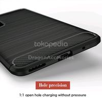 Gambar Infinix Hot 12 Softcase Silikon Slim Fit Carbon Fiber Case Casing TPU dari DragonAccesories undefined 3 Tokopedia