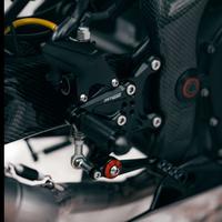 Gambar Footstep Kendmoto V2 Kawasaki ZX25R Black dari rdmotoshop undefined 4 Tokopedia