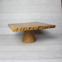Gambar Tier Cake/ Cake Stand Persegi Kayu Jati - L dari AKARDEWAJATI undefined 2 Tokopedia