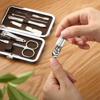 Gambar Gunting Kuku Set Manicure Pedicure Nail Art Box Perawatan Kuku 7 Pcs dari BLACK GARNET undefined 1 Tokopedia