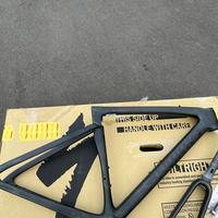 Gambar sworks tarmac sl7 frameset sz 44 discbrake carbon green like new 99% dari Sumbermajubike undefined 2 Tokopedia