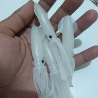 Gambar umpan pancing bentuk squid/cumi cumi dari rangkaian pancing grosir undefined 1 Tokopedia